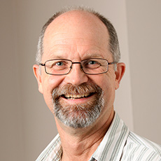 Associate Professor Jim Hanan