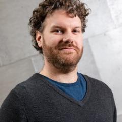 Dr Peter Crisp