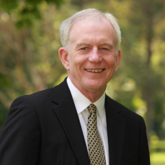 Prof Robert Henry