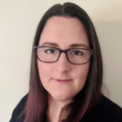 Dr Elizabeth Ross
