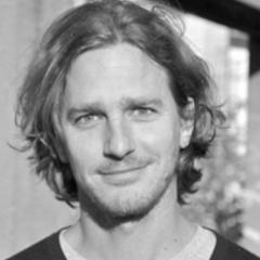 Dr Chris Brosnan