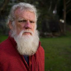 headshot of Bruce Pascoe