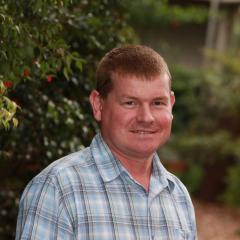 Headshot of Prof Tim Mahony