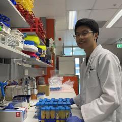 PhD candidate Tatsuyoshi Takagi in the laboratory